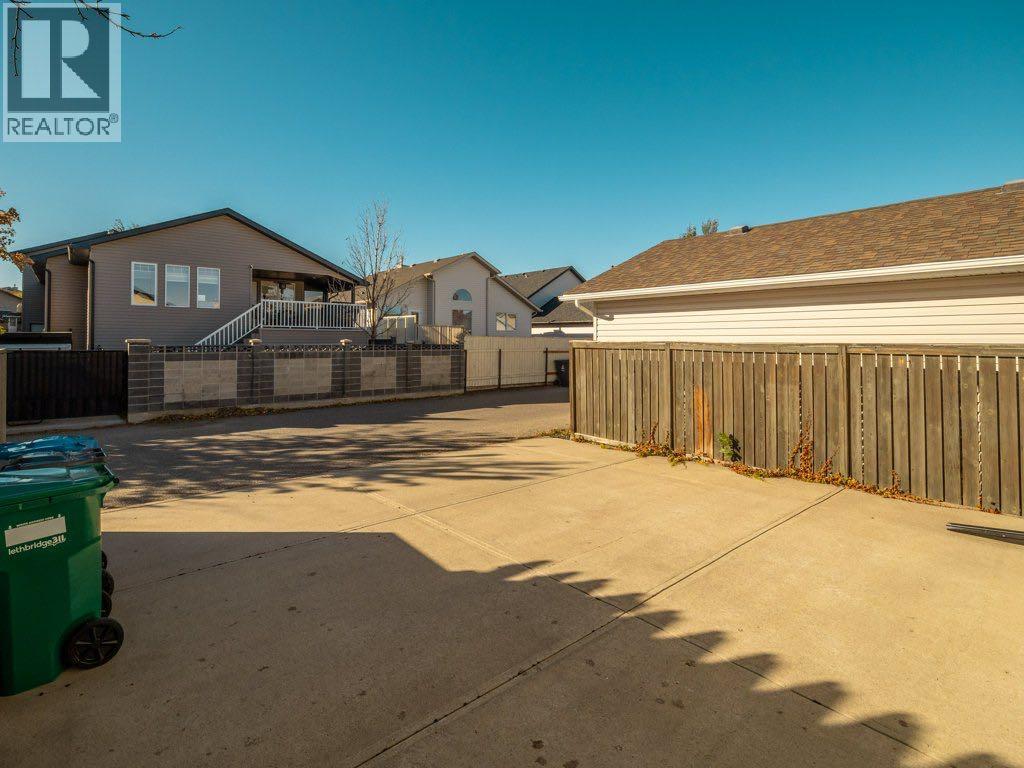 22 Riverstone Boulevard W - 45