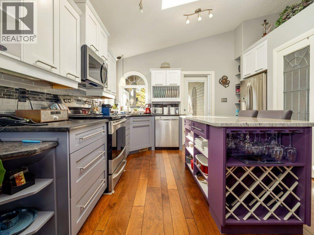 22 Riverstone Boulevard W - 13