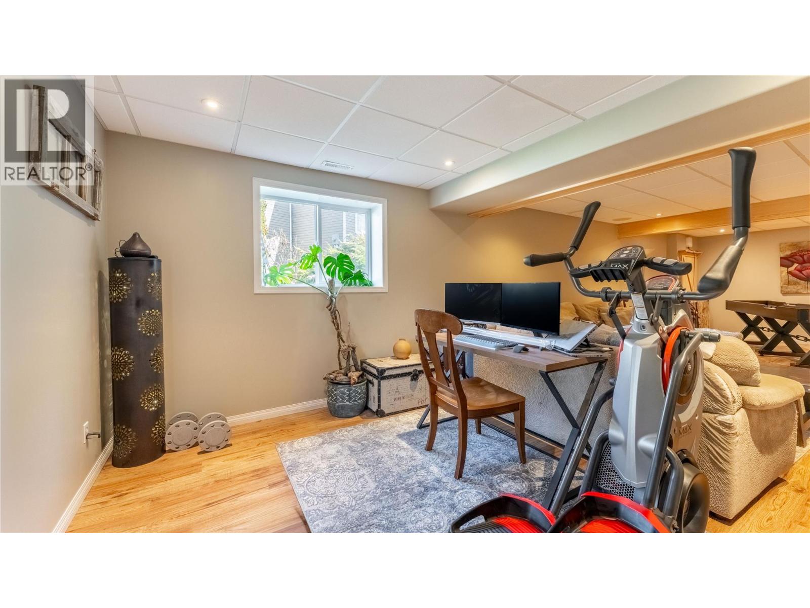 235 3rd Avenue S - 34