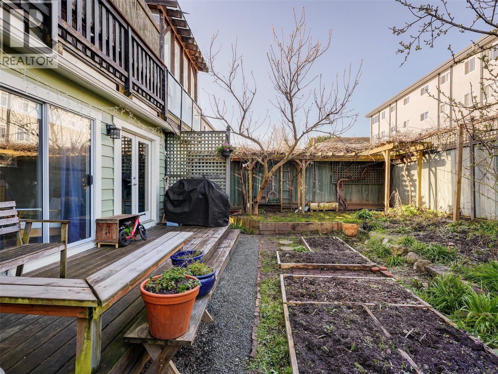 2130 Ridge Rd - 37