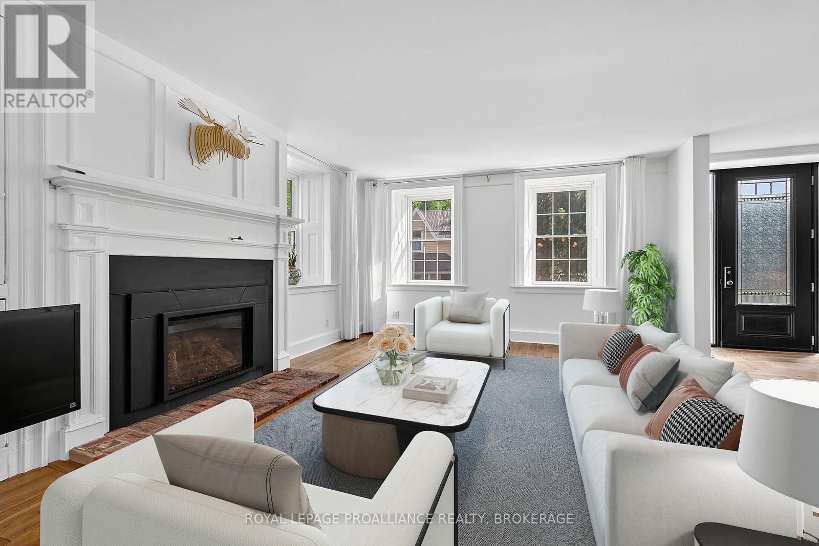 4519 PORTLAND AVENUE - 10