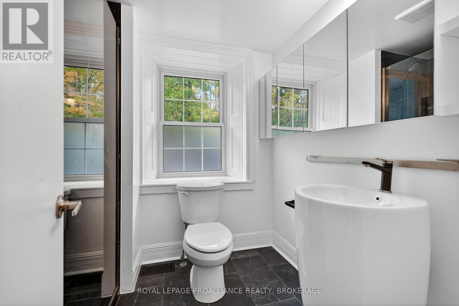 4519 PORTLAND AVENUE - 31