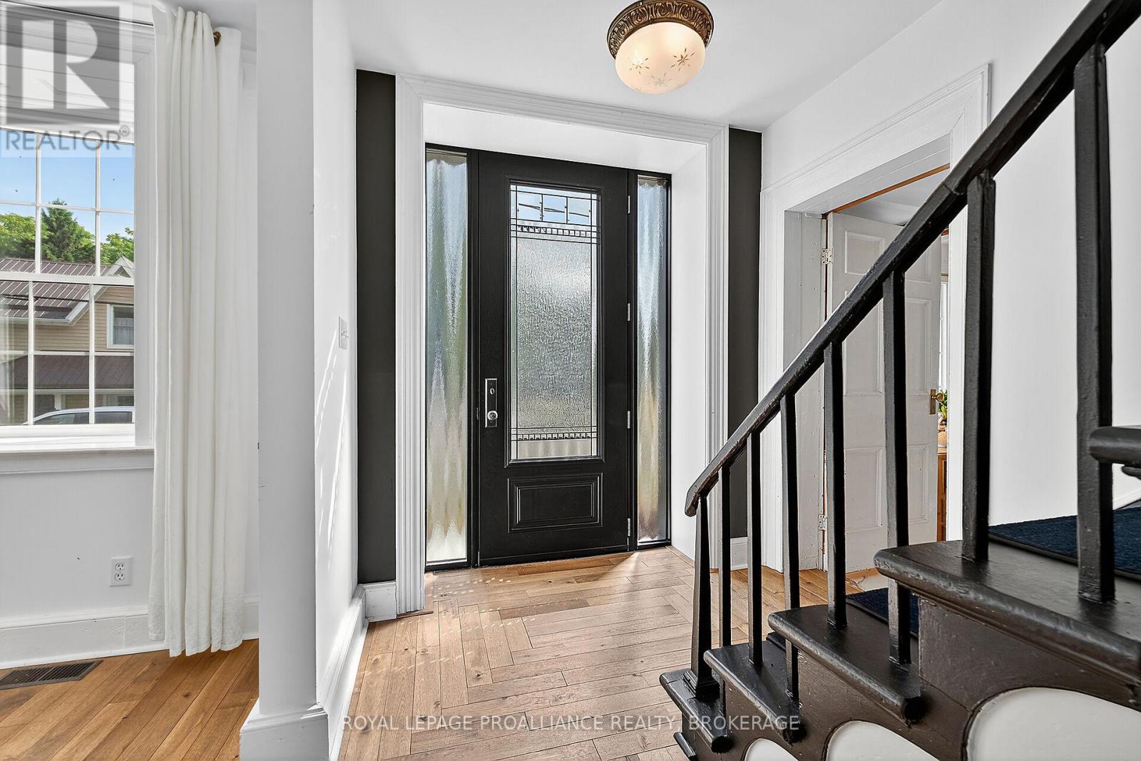 4519 PORTLAND AVENUE - 5