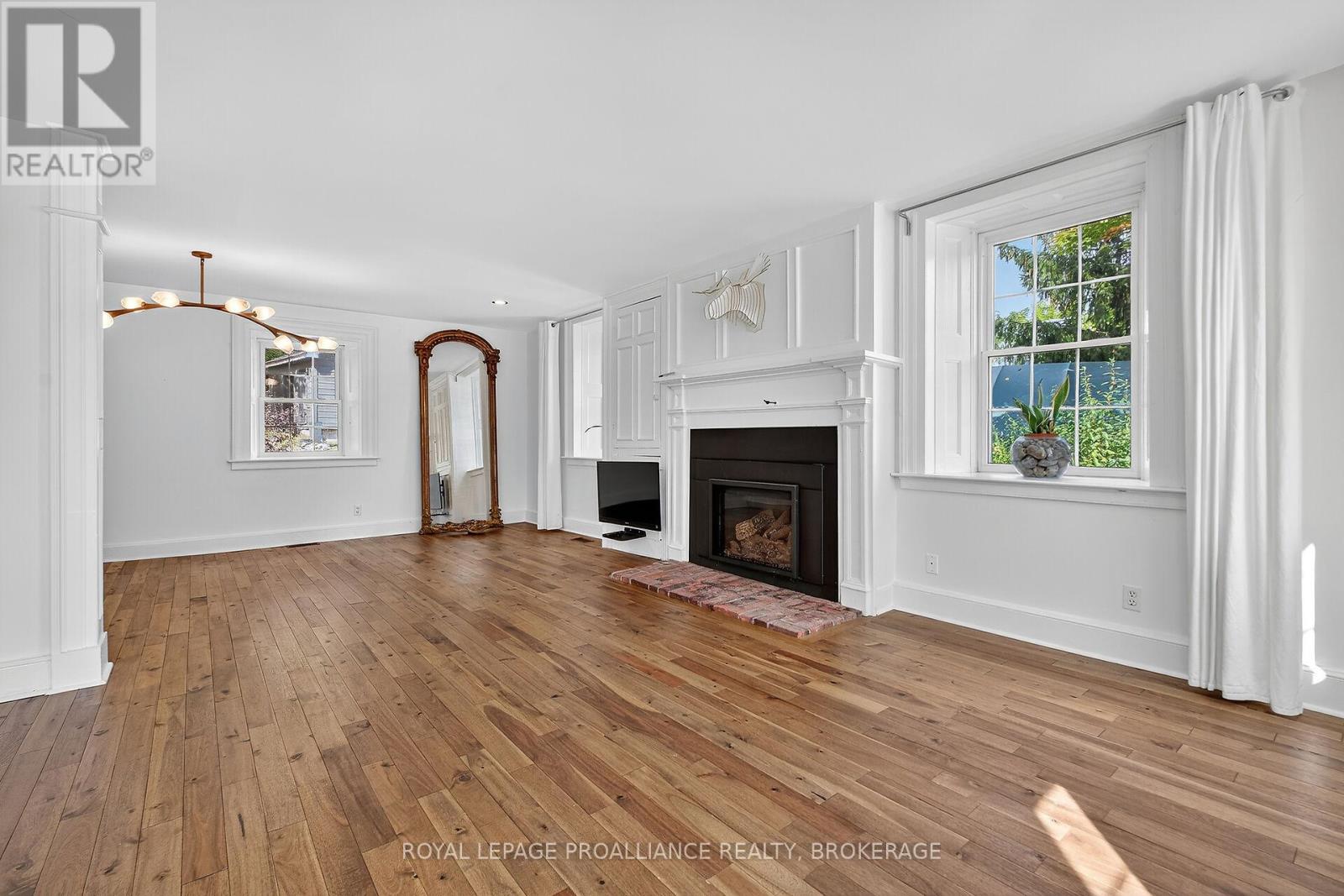 4519 PORTLAND AVENUE - 7
