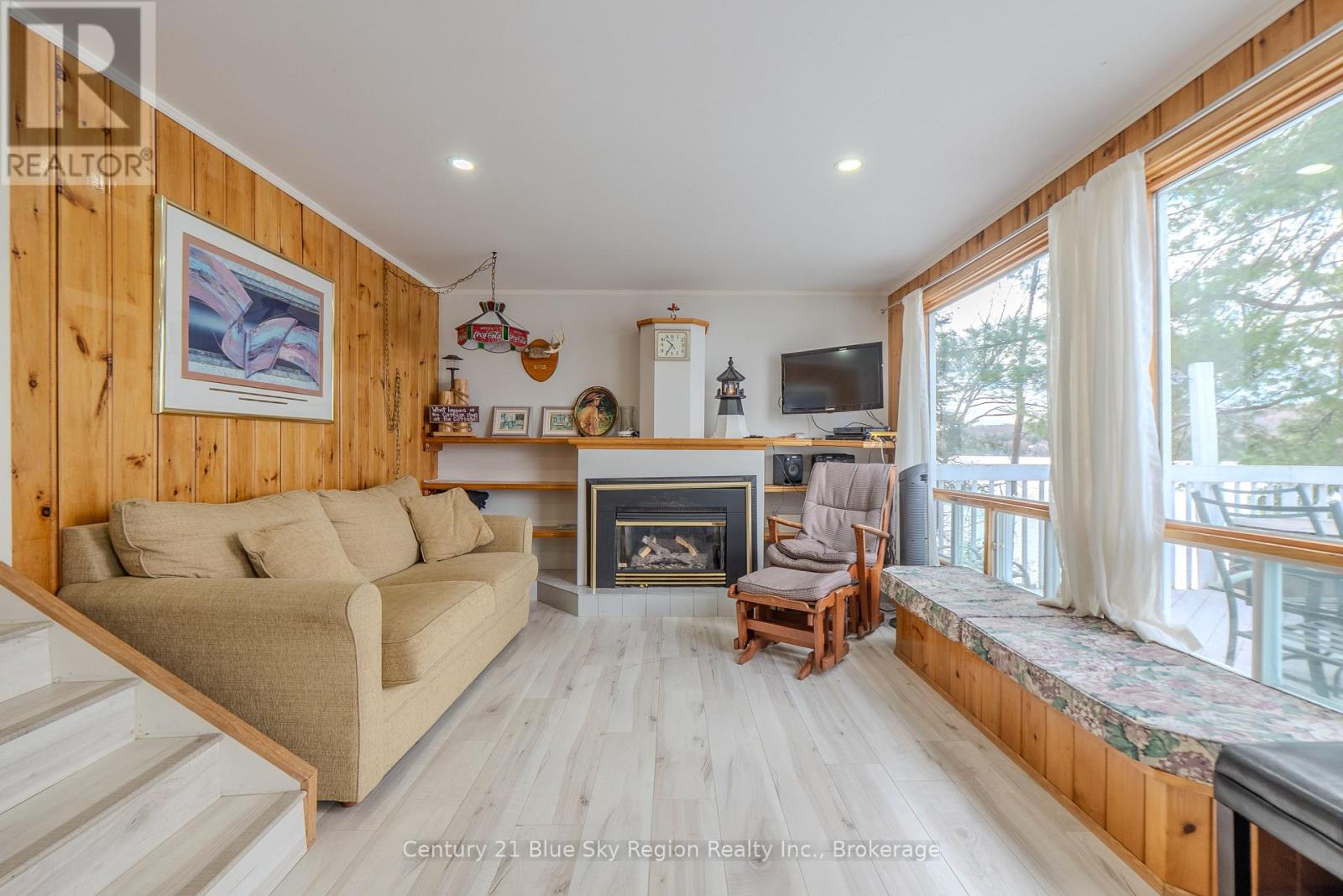 1421 NORTHSHORE ROAD - 12