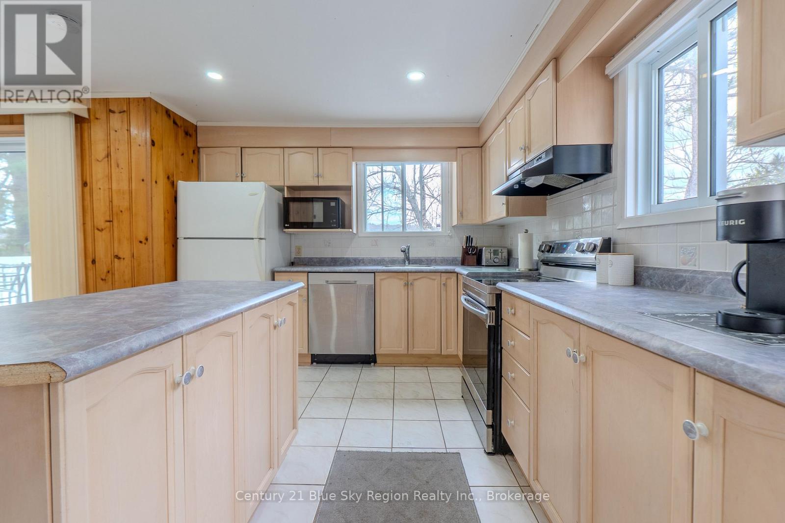 1421 NORTHSHORE ROAD - 13
