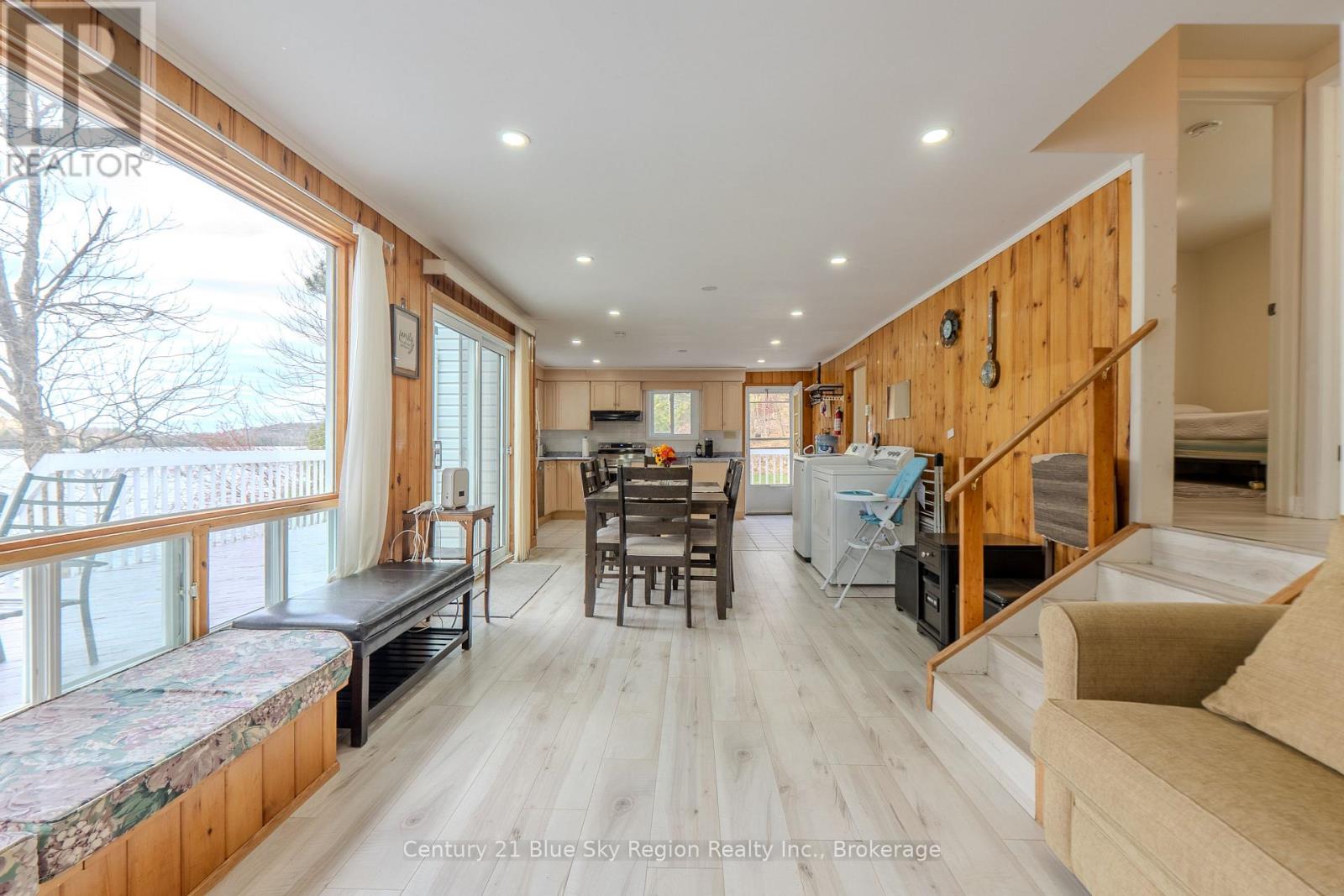 1421 NORTHSHORE ROAD - 17