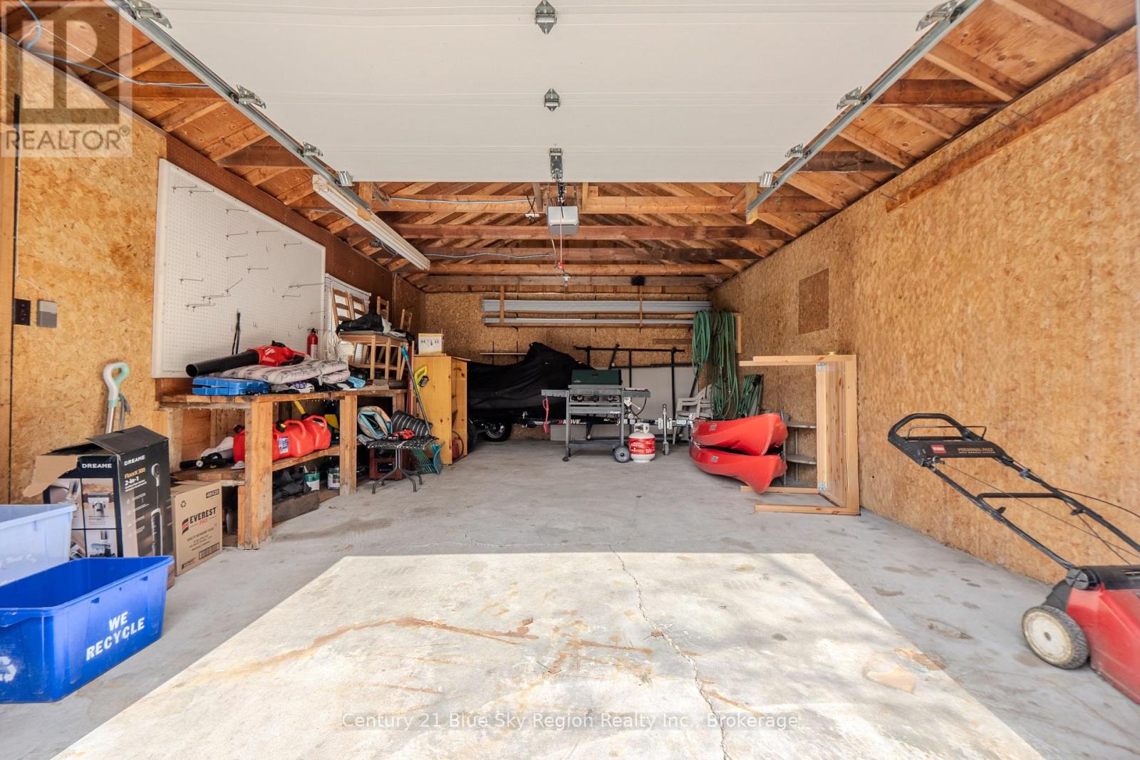 1421 NORTHSHORE ROAD - 33