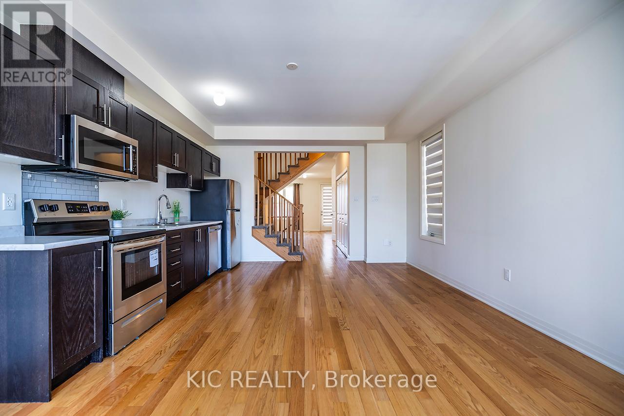 1557 GREEN ROAD - 15