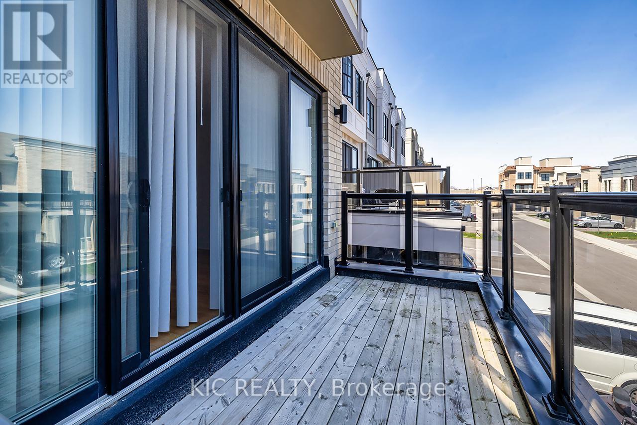 1557 GREEN ROAD - 17