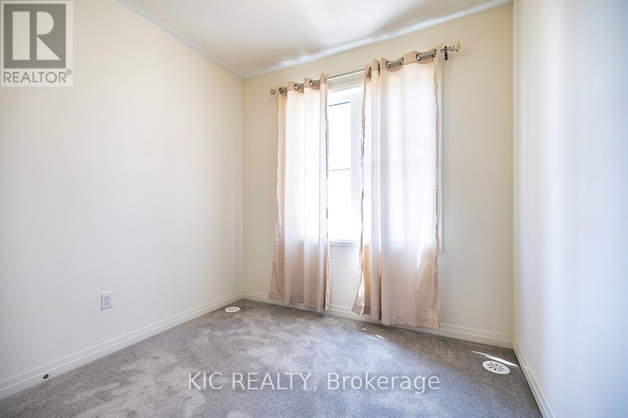 1557 GREEN ROAD - 26