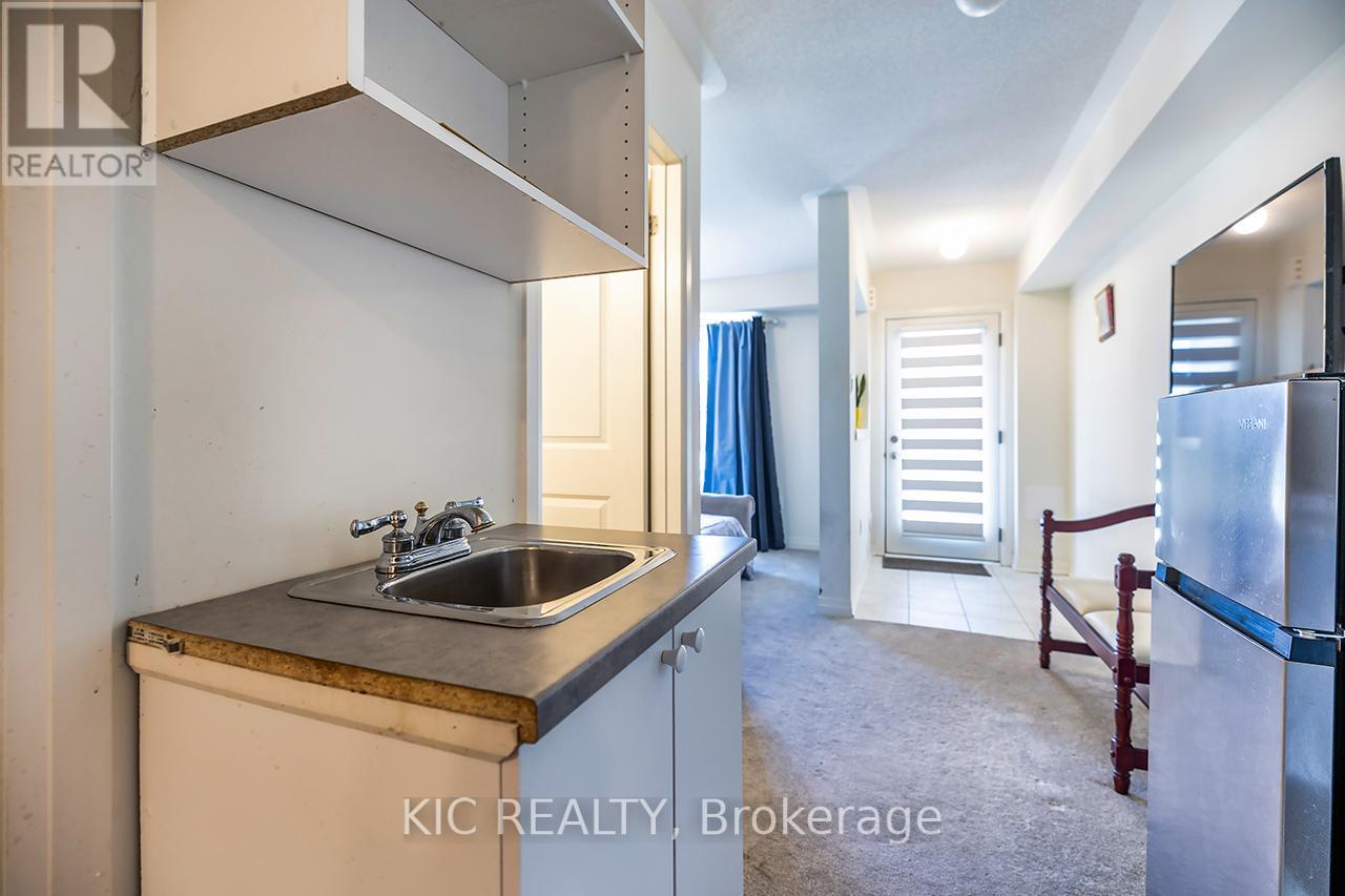 1557 GREEN ROAD - 40