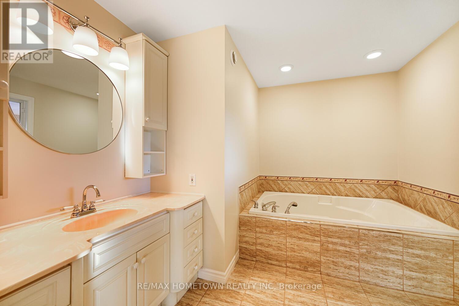 3583 CARMAN ROAD - 32