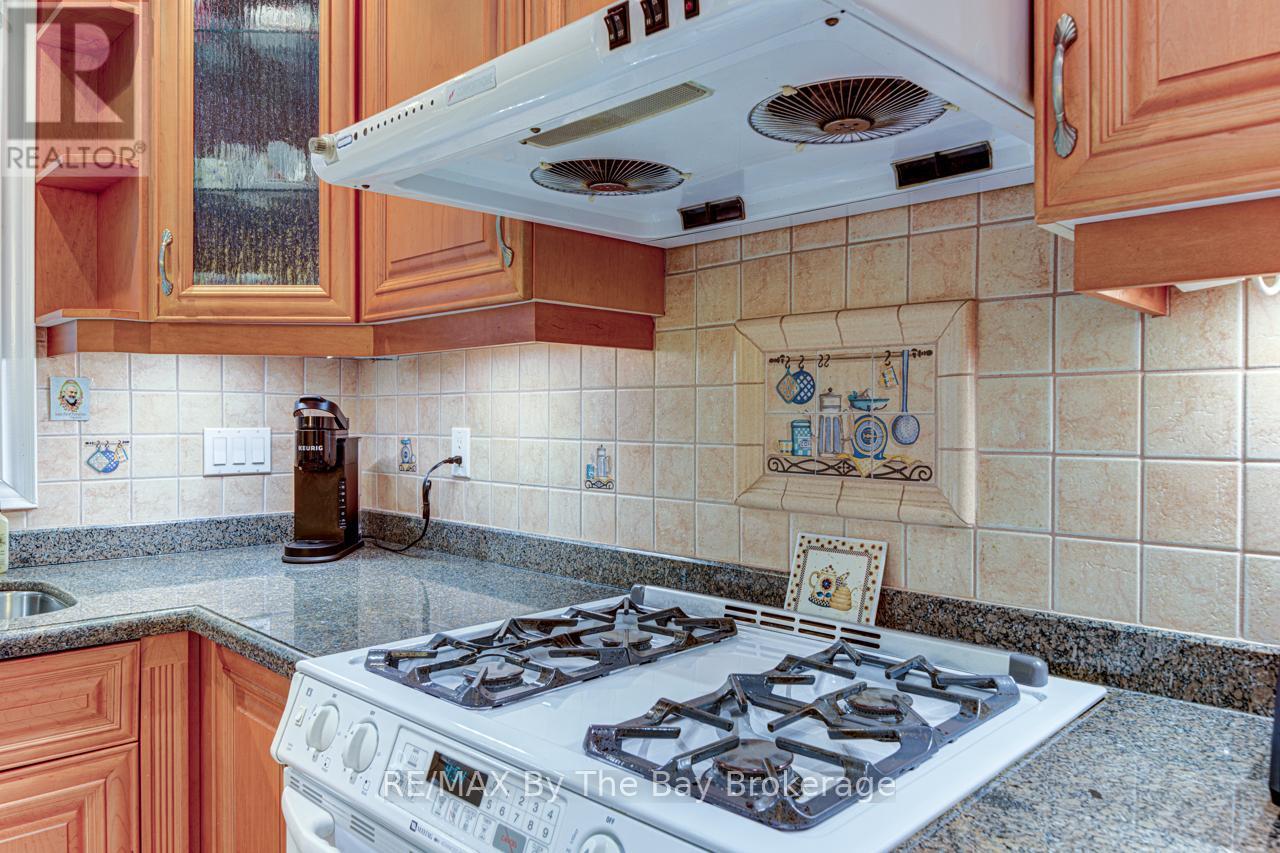 126 29TH STREET N - 11