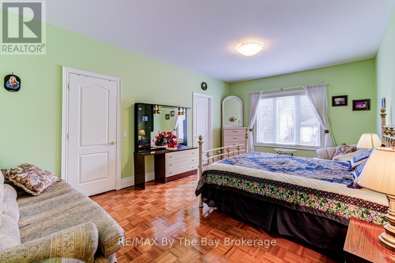 126 29TH STREET N - 19