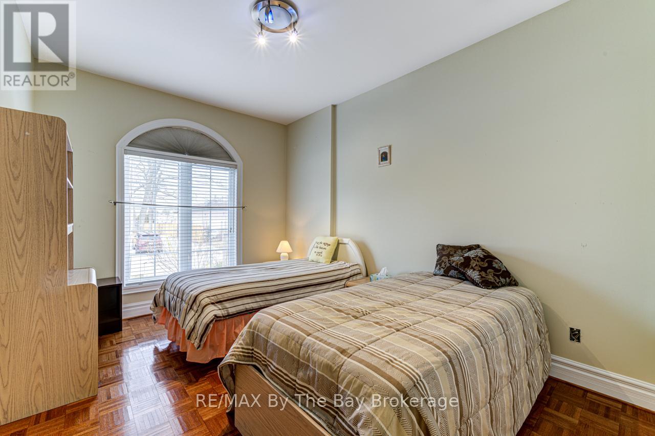126 29TH STREET N - 30