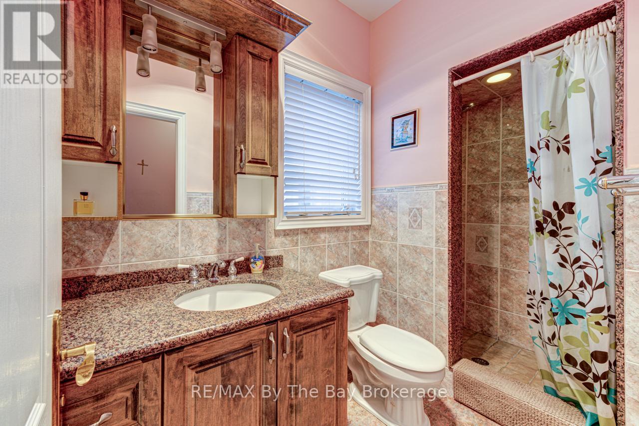 126 29TH STREET N - 32