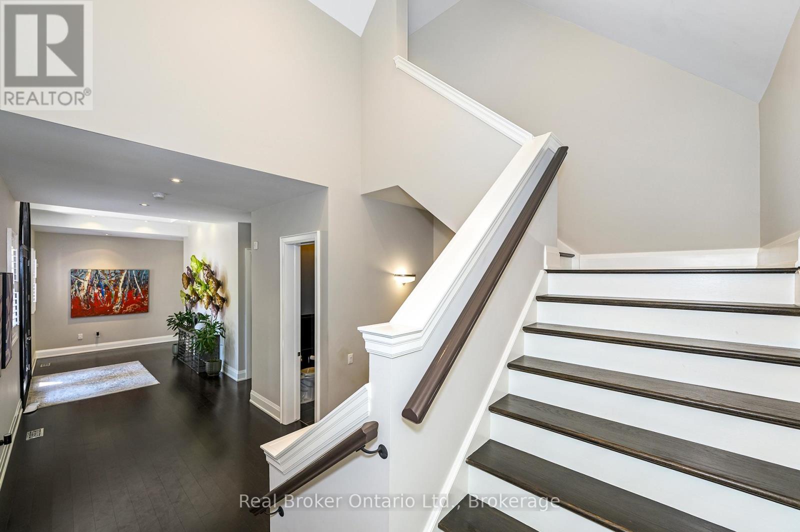 4507 LAKESHORE ROAD - 26