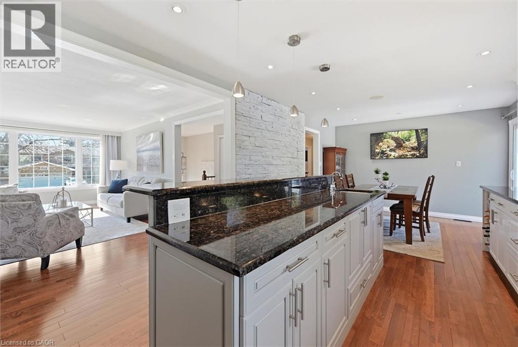 3299 SPRUCE Avenue - 12