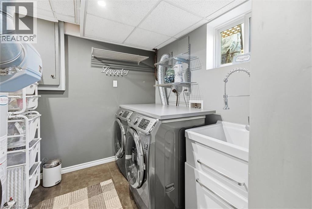 3299 SPRUCE Avenue - 34