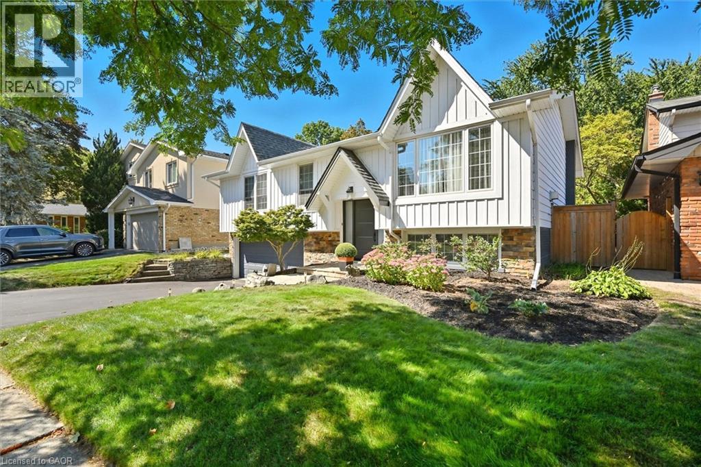 3299 SPRUCE Avenue - Image 2