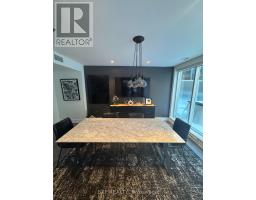73 Richmond Street W, Toronto, ON M5H4E8 Photo 10