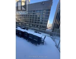 73 Richmond Street W, Toronto, ON M5H4E8 Photo 18