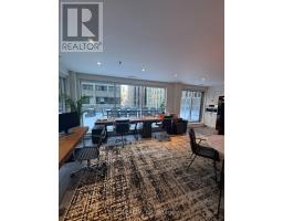 73 Richmond Street W, Toronto, ON M5H4E8 Photo 16