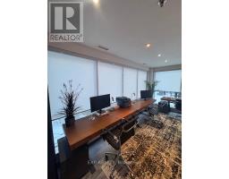 73 Richmond Street W, Toronto, ON M5H4E8 Photo 13