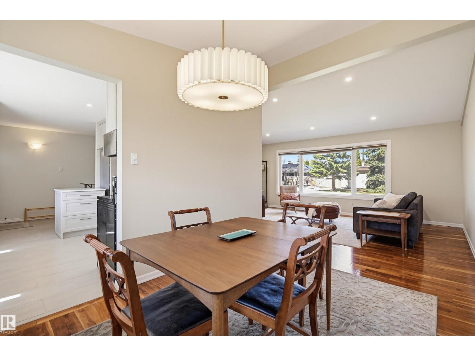 14521 85 AV NW, Edmonton