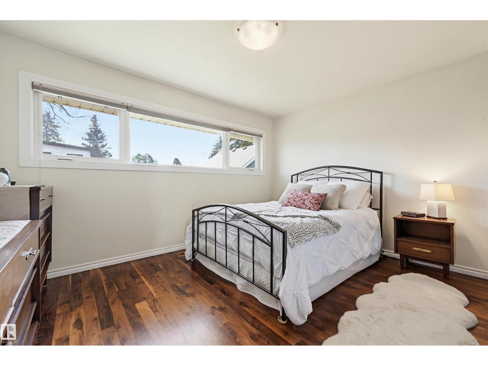 14521 85 AV NW, Edmonton