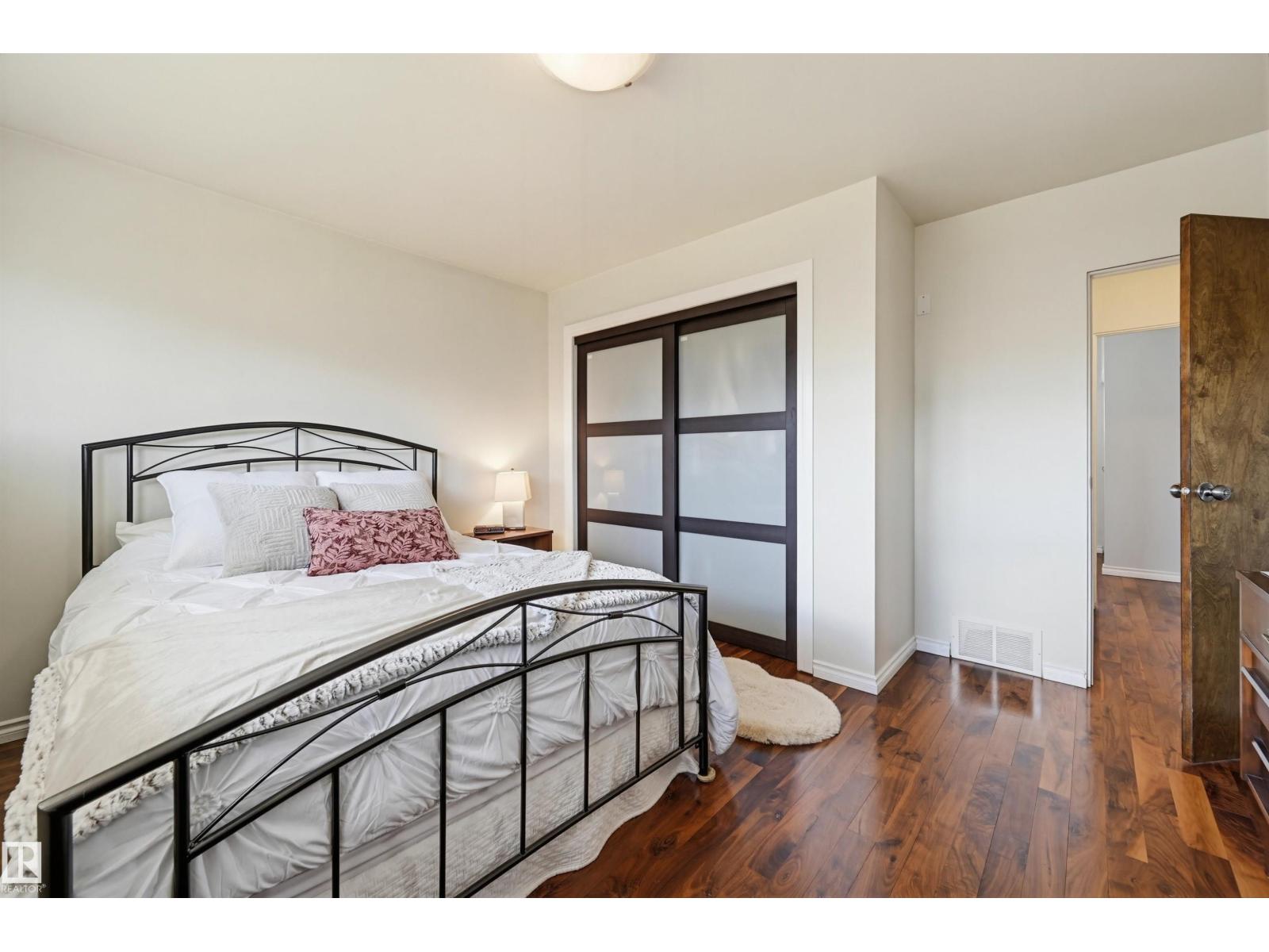 14521 85 AV NW, Edmonton