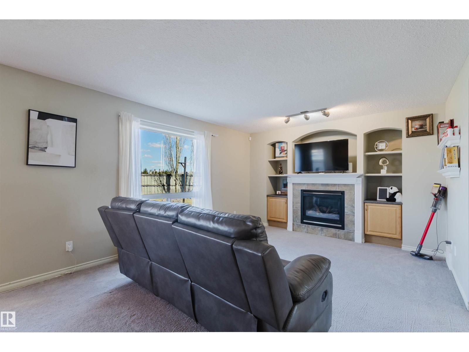 3534 MCLEAN CR SW, Edmonton