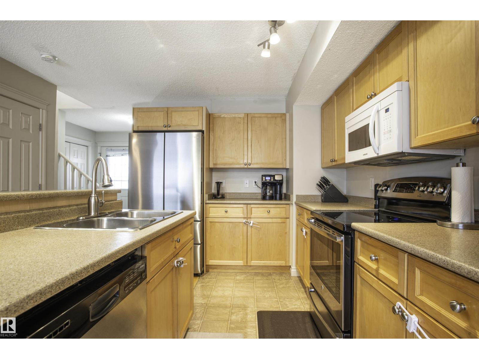 36 HARTWICK LO, Spruce Grove