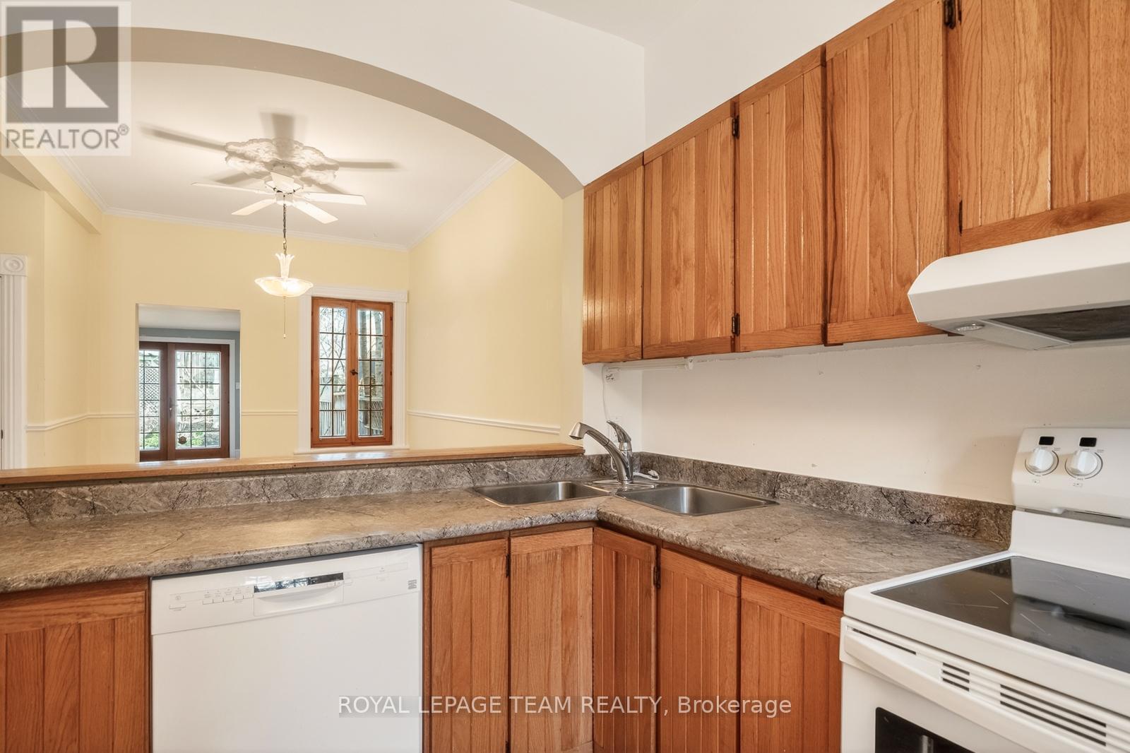 58 ST ANDREW STREET - 10