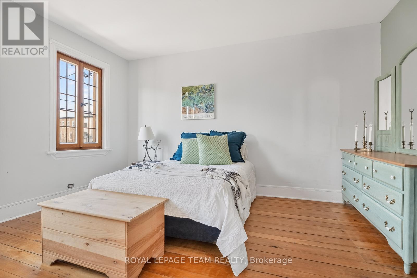 58 ST ANDREW STREET - 36