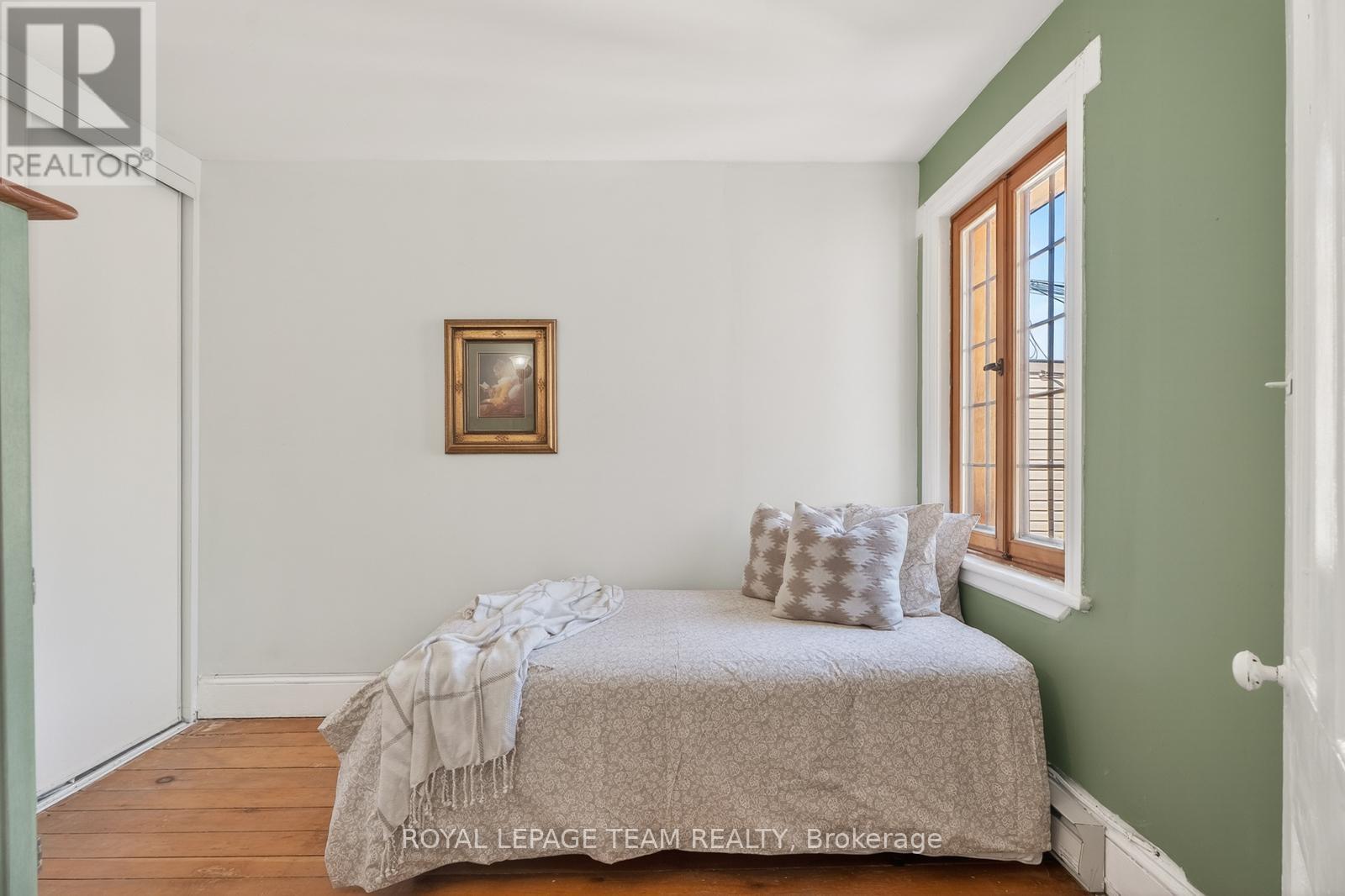 58 ST ANDREW STREET - 40