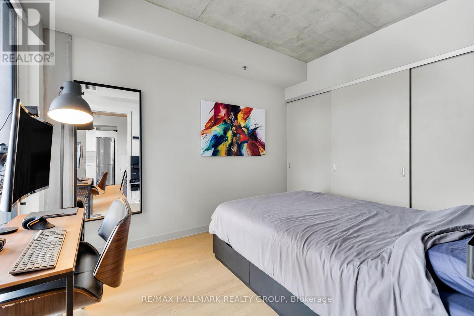 #601 203 CATHERINE STREET - 19