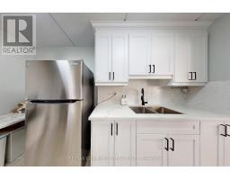 213 - 2 Glamorgan Avenue N, Toronto, ON M1P2M8 Photo 34