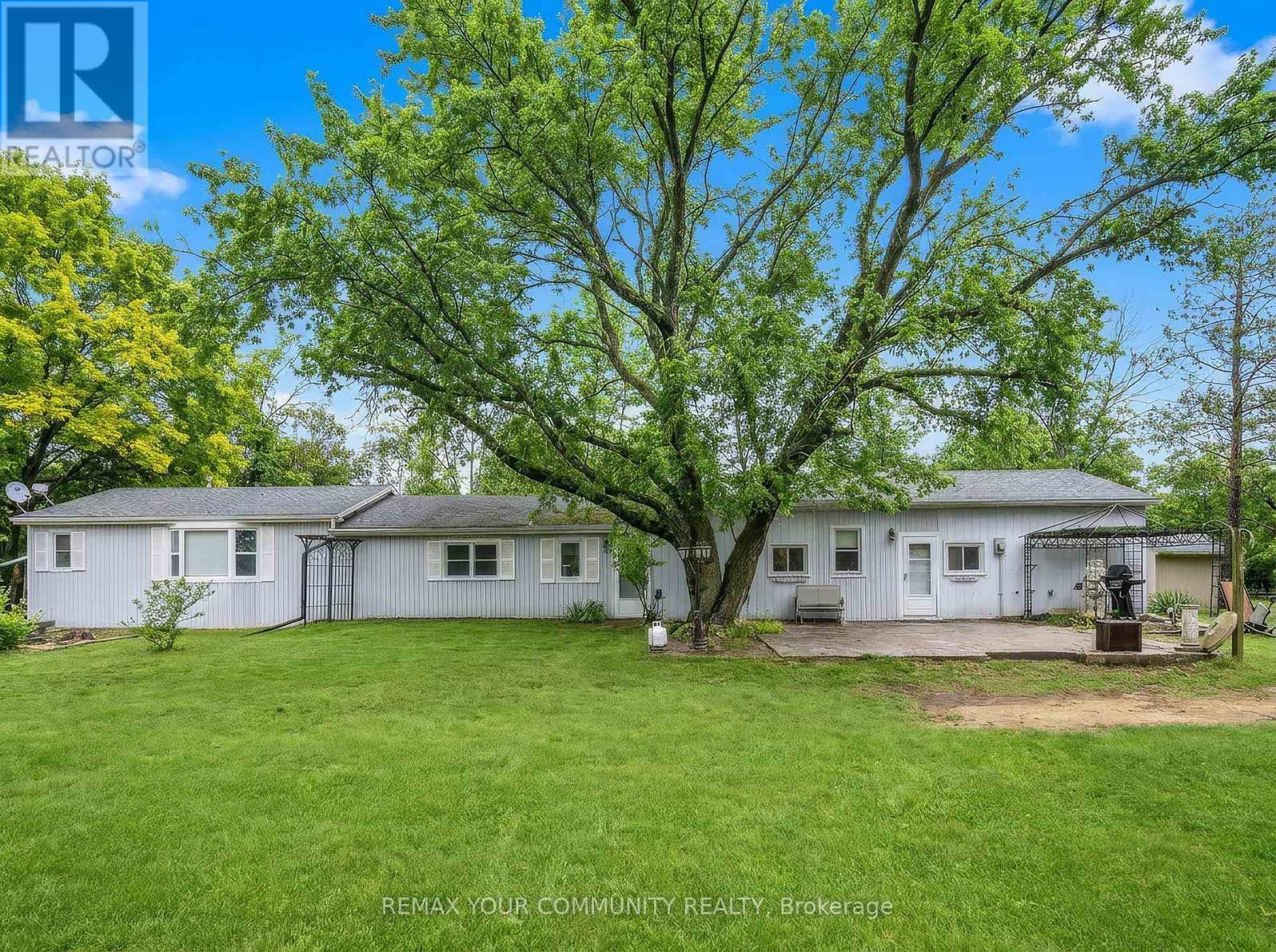 700 CATERING ROAD S - 1