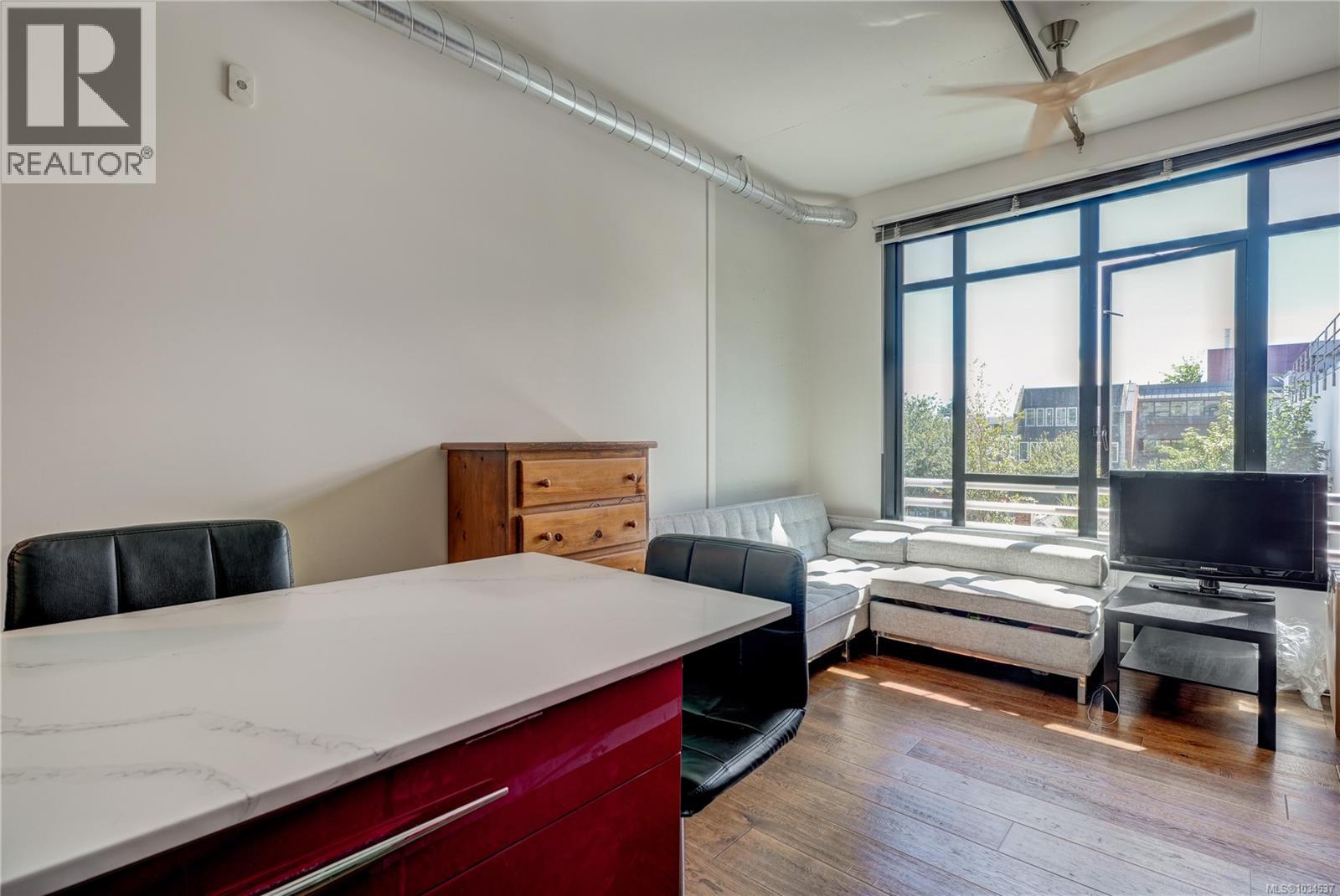 #436 1029 View St - 11