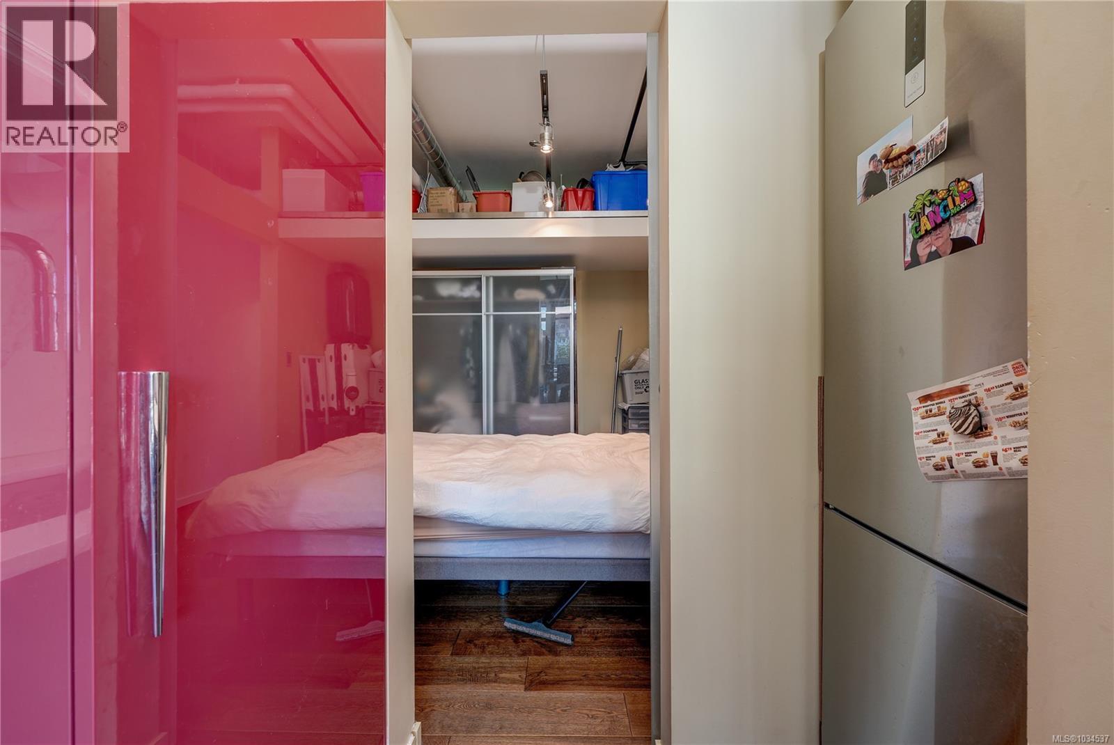 #436 1029 View St - 12