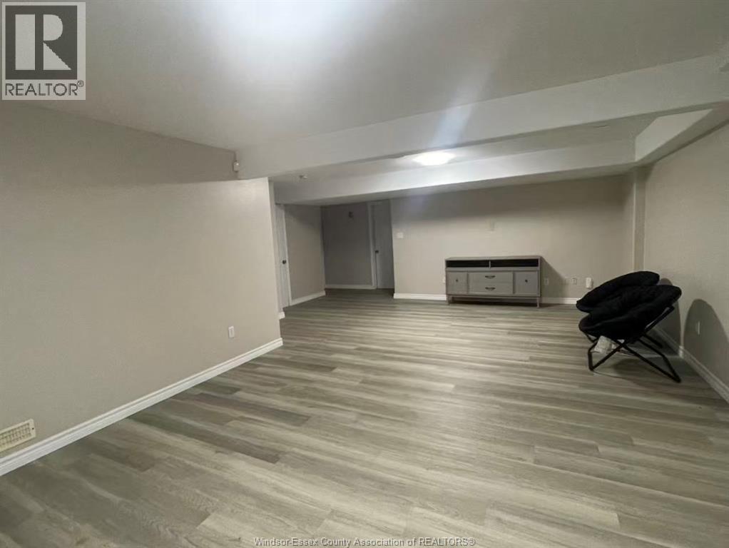 724 Massimo CRESCENT Unit# LOWER, Windsor, Ontario, N9G3C7 — Photo 4