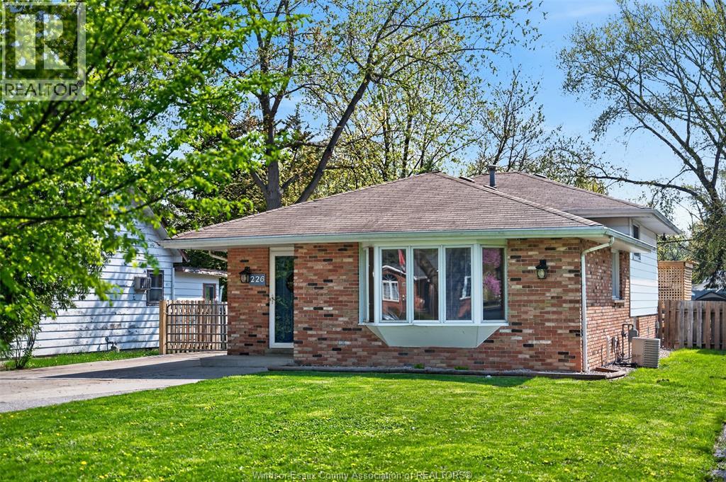 226 EDGEWATER BOULEVARD, Tecumseh, Ontario, N8N2H2 — Photo 8