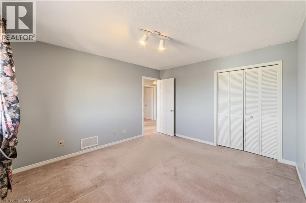 39 VALERA Drive, Stoney Creek, Ontario, L8E4X7 — Photo 32