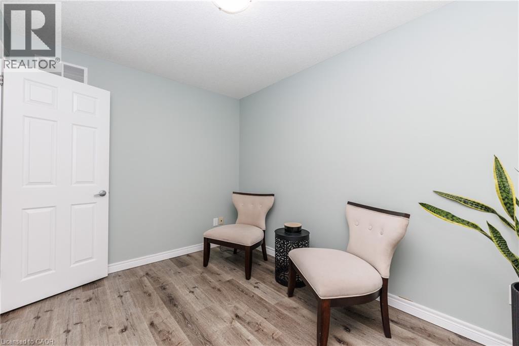 1 SUNNYDALE Court, Smithville, Ontario, L0R2A0 — Photo 5