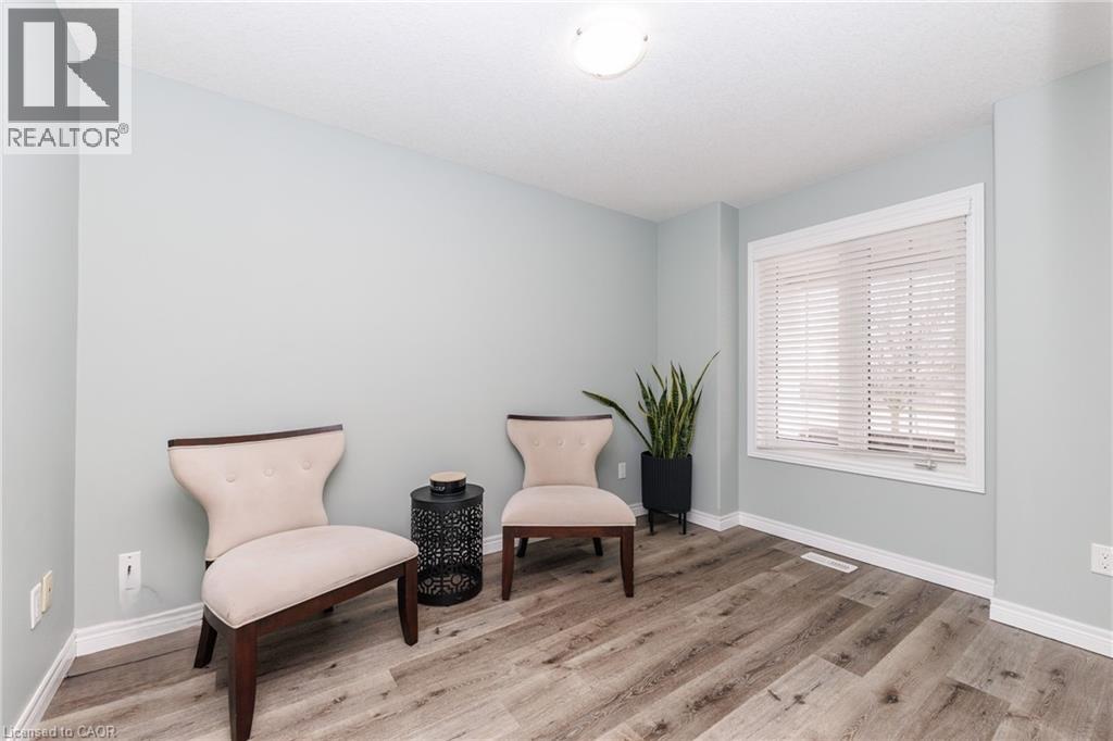 1 SUNNYDALE Court, Smithville, Ontario, L0R2A0 — Photo 4