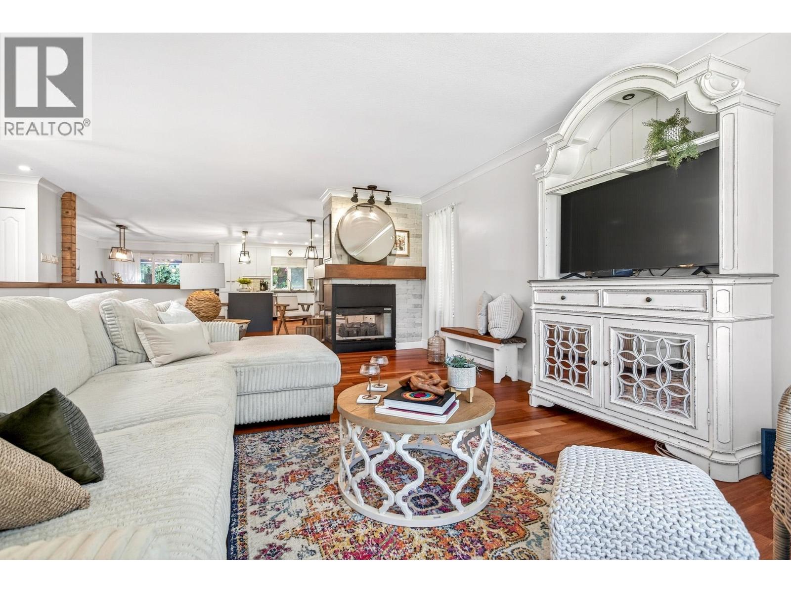 23594 108 AVENUE, Maple Ridge