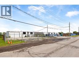 3181 Devon Unit# 3, Windsor, ON N8X4L3 Photo 11