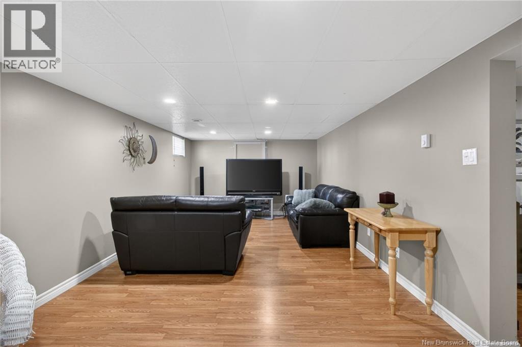 44 Morewood - 38